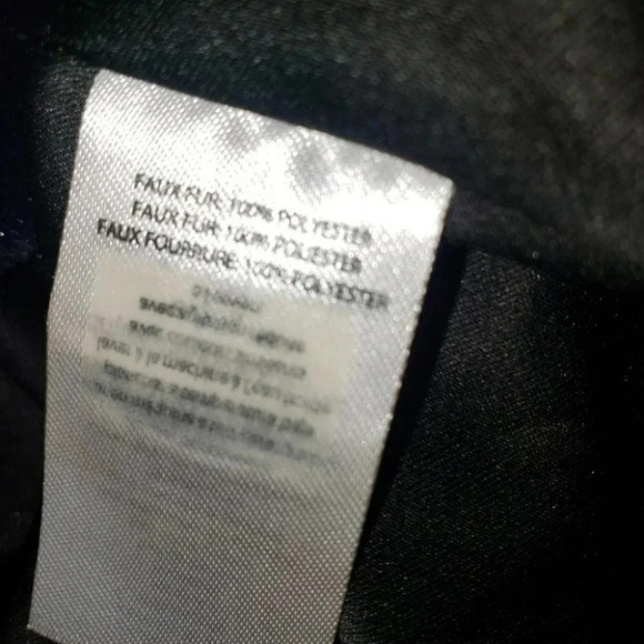 KC Parker‎ 14/16 girls faux fur black cape with bow - Picture 3 of 5